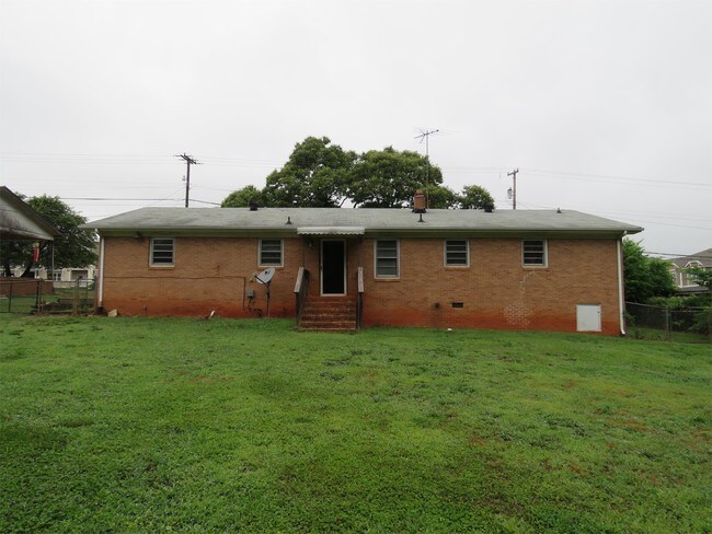 3424 Brushy Creek Rd, Greer, SC 29650 House for Rent in