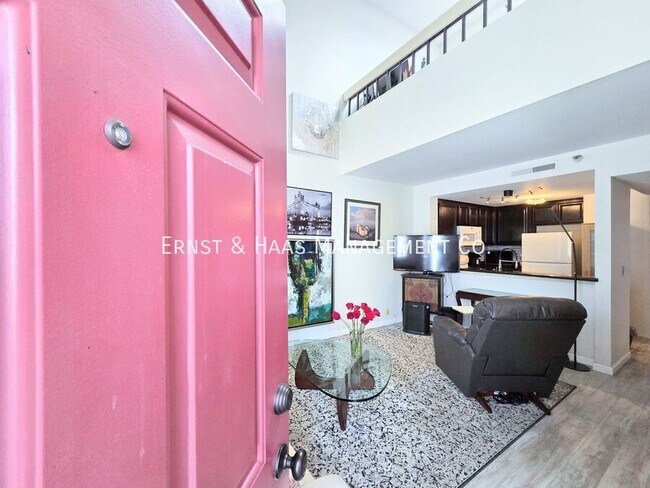 Foto del edificio - 730 W 4th St