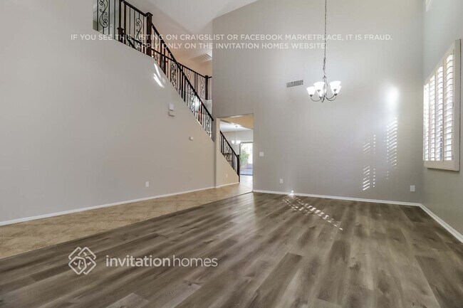 Foto del edificio - 16174 W Hilton Ave