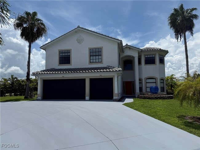 Foto del edificio - 3914 Kismet Pkwy W
