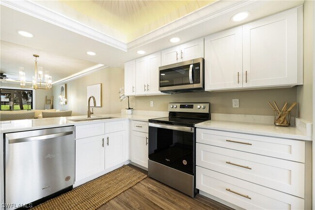 Building Photo - 16401 Kelly Woods Dr