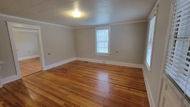 Building Photo - 226 Jackson Ave