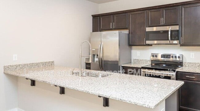 Foto del edificio - 108 Foster Grove Drive