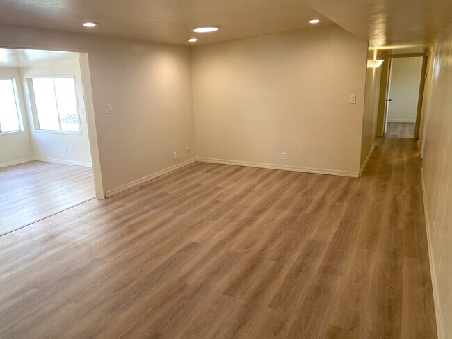 Foto del edificio - 7268 E Eastview Dr