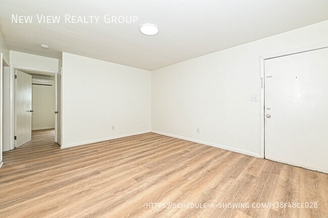 Building Photo - 260 Church St NE