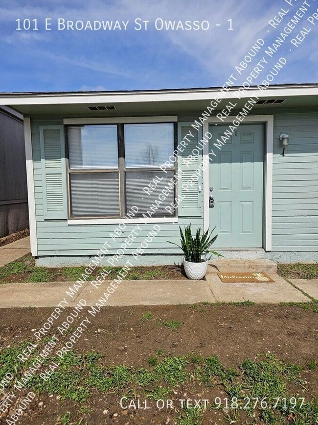 Foto del edificio - 101 E Broadway St