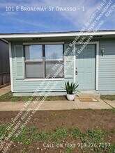 Building Photo - 101 E Broadway St