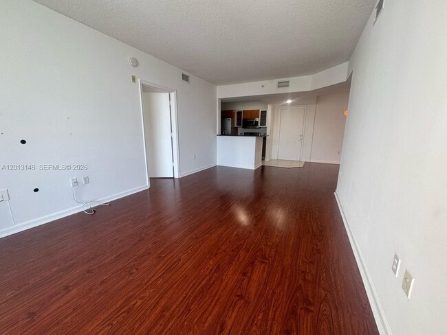 Foto del edificio - 2775 NE 187th St