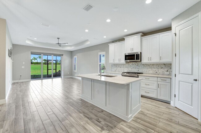 Building Photo - 4633 Centaurus Cir