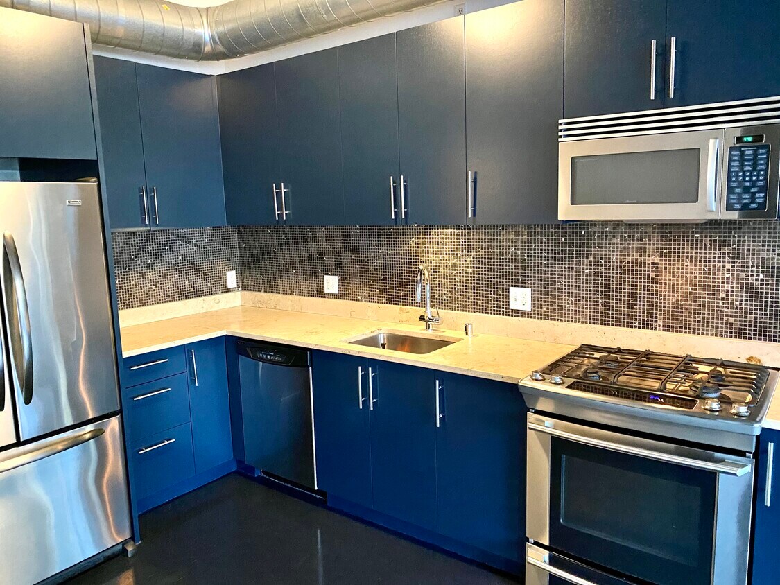 Kitchen - 849 S Broadway