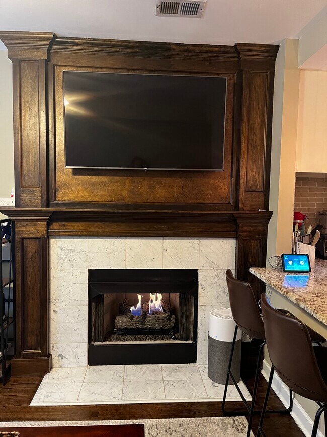 Foto del edificio - 2146 W Giddings St