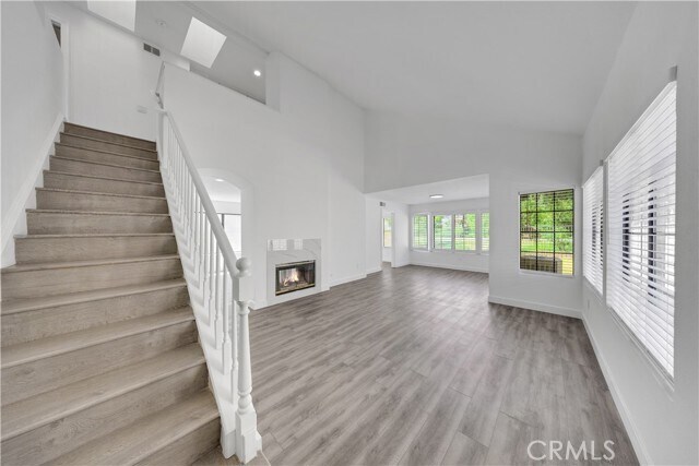 Foto del edificio - 6289 Sunny Meadow Ln