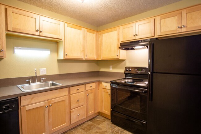 Foto del edificio - Garden Level 2 Bedroom in Trendy Buckman Neighborhood!
