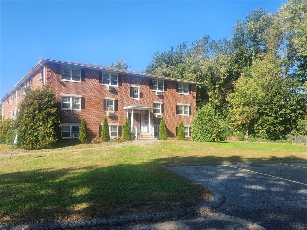 Primary Photo - 135 Union St