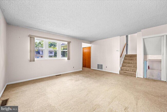 Building Photo - 404 Franklin Rd