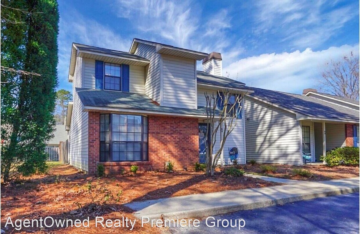 Primary Photo - 2 br, 2.5 bath House - 68 Indigo Lane