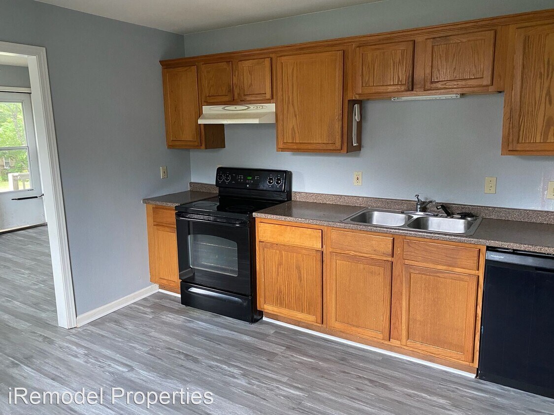 Foto del edificio - 2 br, 1 bath House - 311 West 51st Street