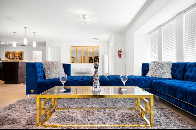Foto del edificio - 5921 SW 17th Ct