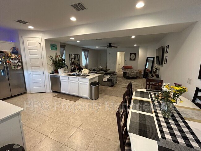 Foto del edificio - 3740 S 65th Ave