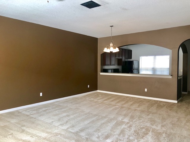 Living room/kitchen - 927 Spring Harvest Ct