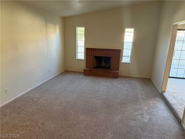 Building Photo - 720 Sea Pines Ln