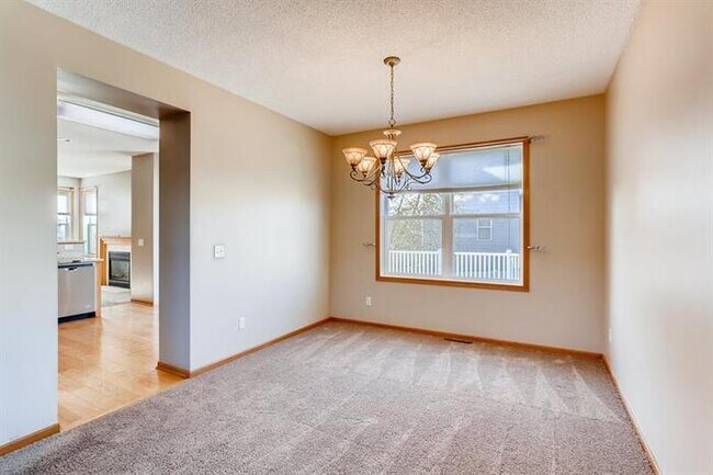 Foto del edificio - 9049 Garland Ln N, Maple Grove, MN, 55311