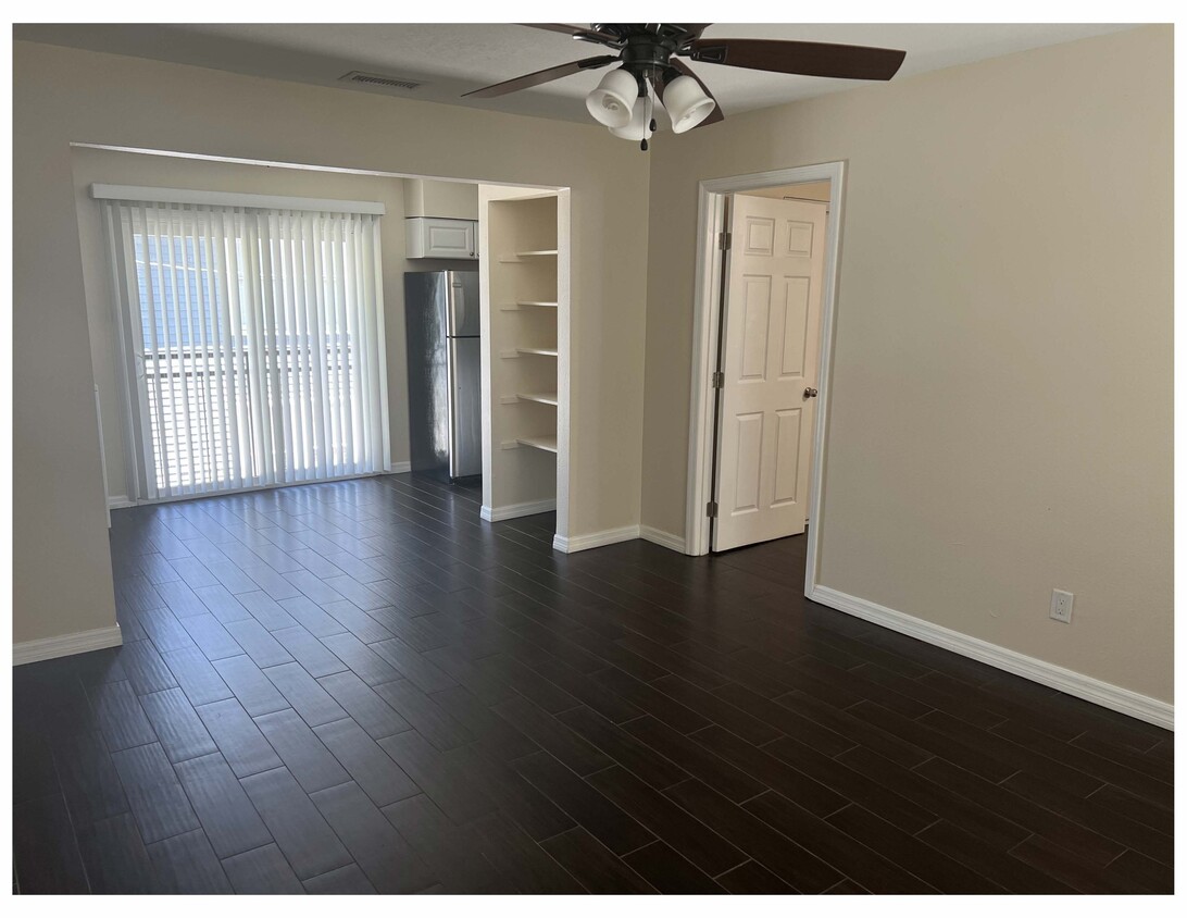 Foto principal - 607 S Newport Ave