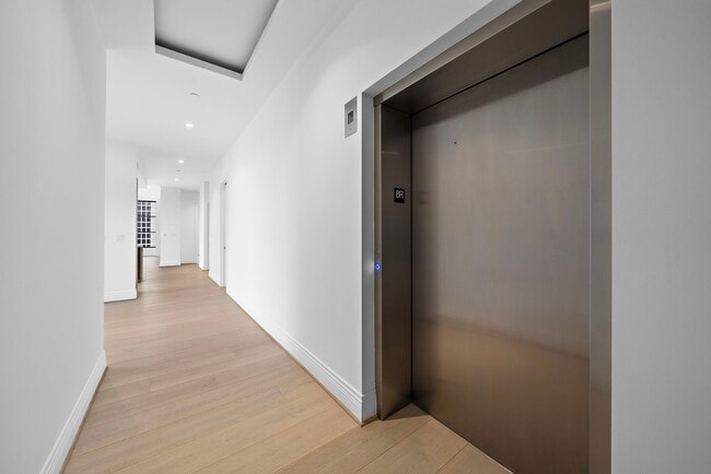 Foto del edificio - 2323 San Felipe St