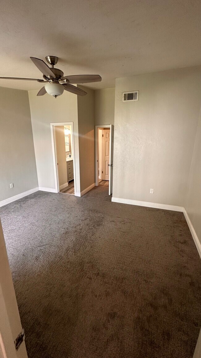 Foto del edificio - 4017 SW 20th Ln