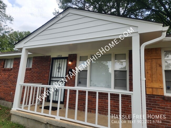 Building Photo - 3Bd/1.5Ba Single Family House