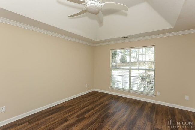 Building Photo - 9 Big Horn Ct