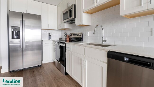 Building Photo - 870 SE 47th Terrace