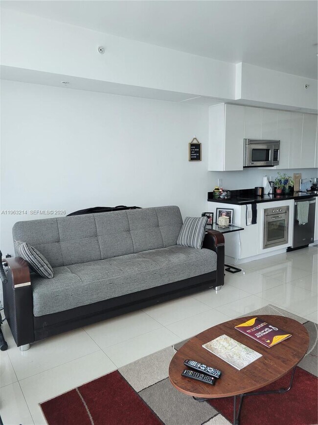 Foto del edificio - 92 SW 3rd St