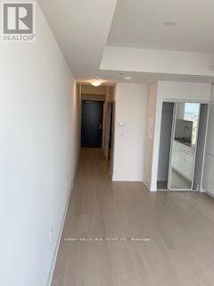 Photo du bâtiment - 955-3955 Bay St.