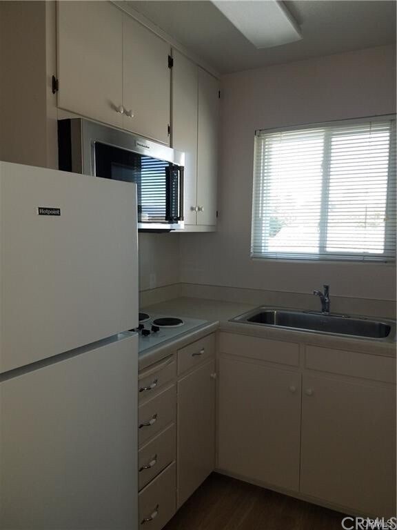 Foto del edificio - 6427 Lochmoor Dr