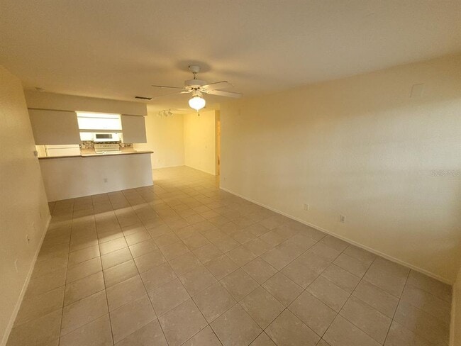 Building Photo - 36101 Deer Creek Dr