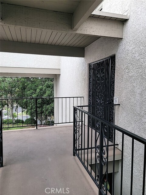 Building Photo - 4009 Calle Sonora Oeste