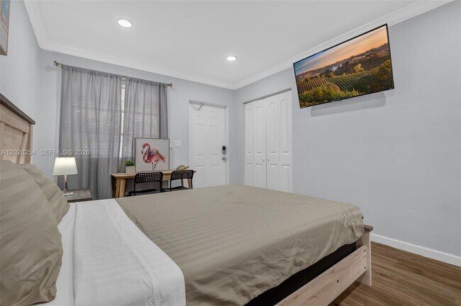 Foto del edificio - 1716 SW 11th Ct