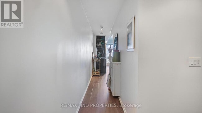 Building Photo - 70 Temperance St