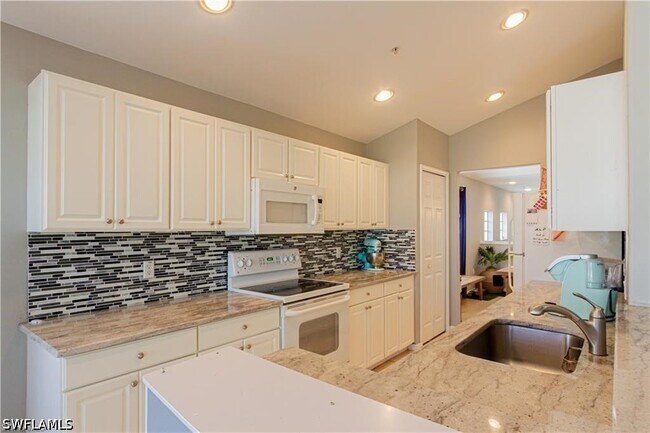 Foto del edificio - 1420 Tiffany Ln
