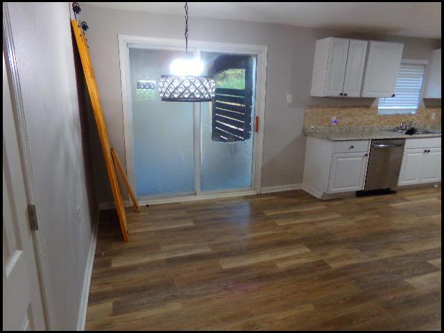 Foto del edificio - 3501 Katherine St