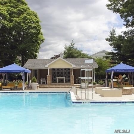 Building Photo - 94 Carole Ct