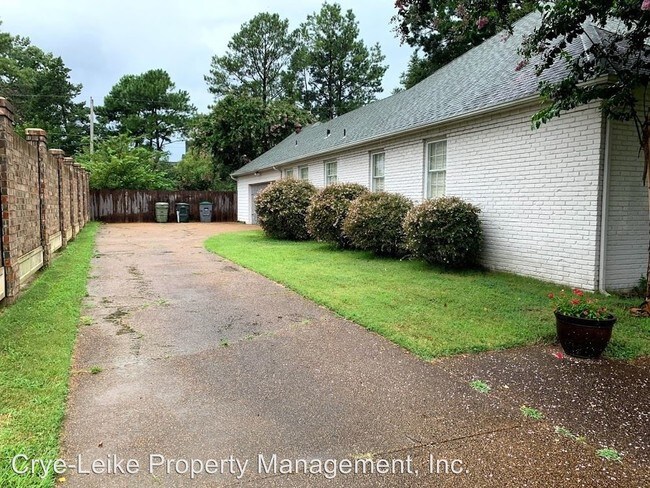 Foto del edificio - 4 br, 3.5 bath House - 867 Reddoch St.