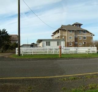 Primary Photo - 811 Ocean Shores Blvd NW