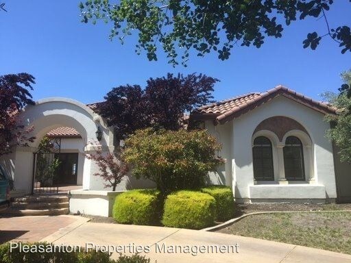 Building Photo - 5 br, 5 bath House - 1297 Via Di Salerno