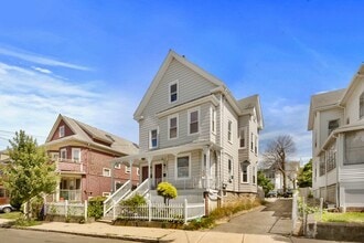 Building Photo - 48 Ashland St