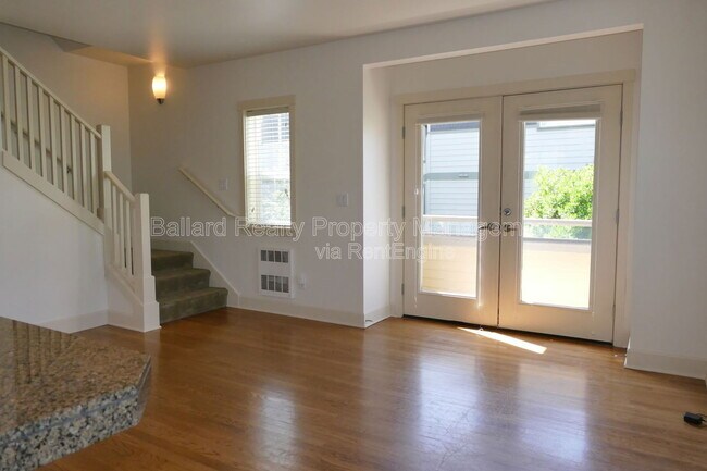 Foto del edificio - 5612 28th Ave NW