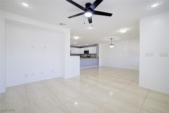 Building Photo - 2120 Waterlily View St Building Photo - 2120 Waterlily View St