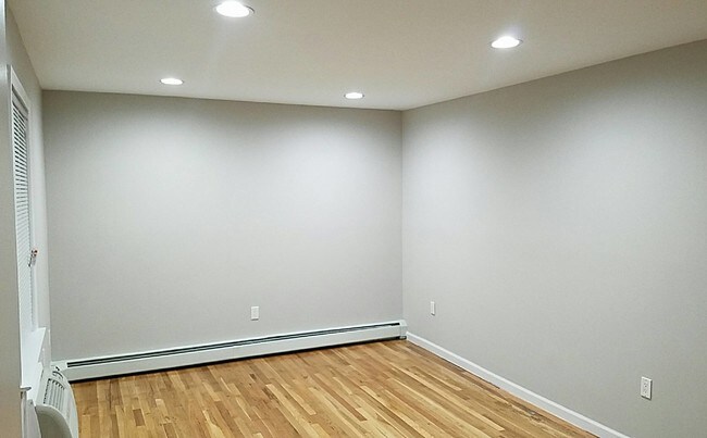 Foto del edificio - 616 Mill St