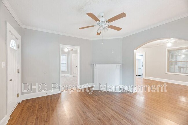 Building Photo - 1089 Harwell St NW